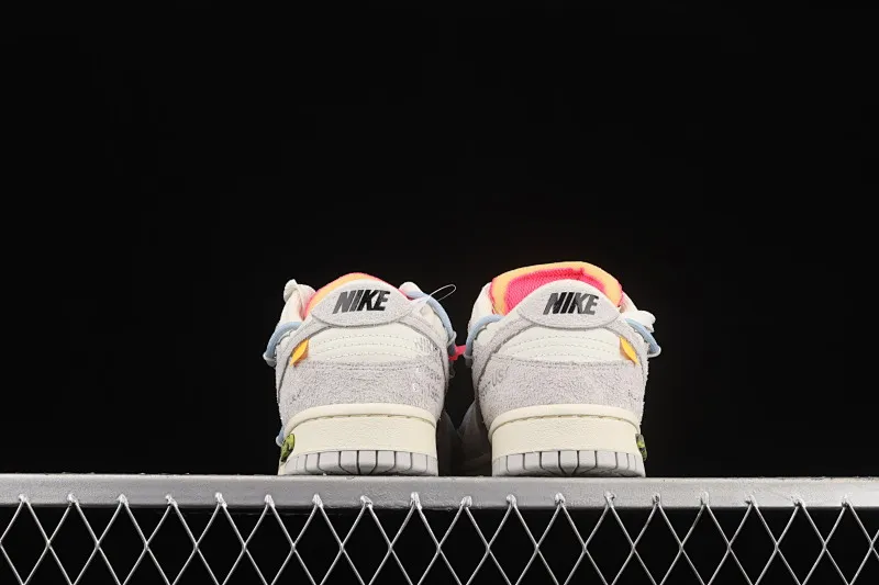 All categories Nk SB Dunk Series Nk SB Dunk Low low-top sneakers J version OF x Nk Dunk Low "12 of 50" OW suede SB smashed backboard fashion casual sneakers DJ0950-113